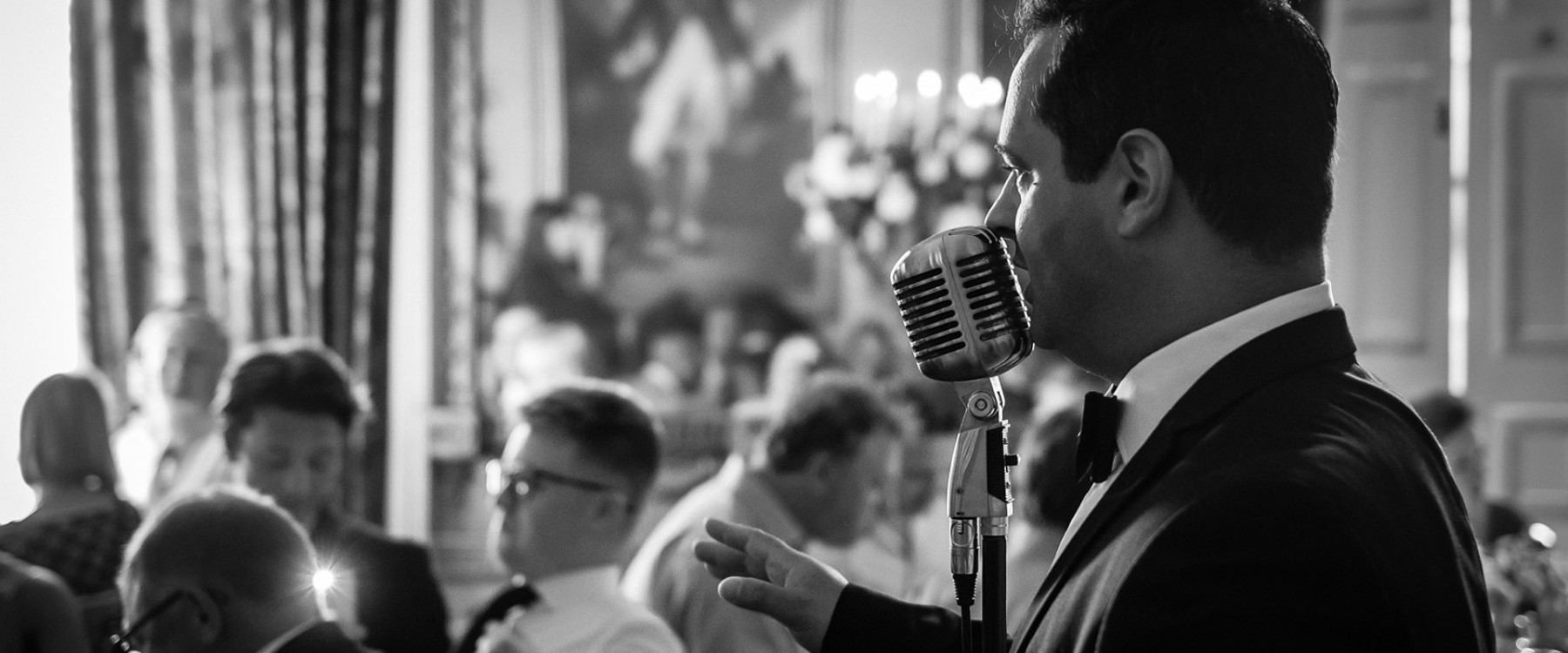 Max Curto Live Music Live music for weddings, functions and corporate events.